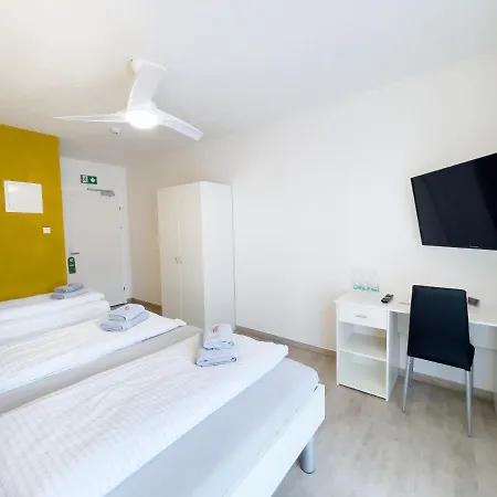 Pension Voesendorf * فوسندورف