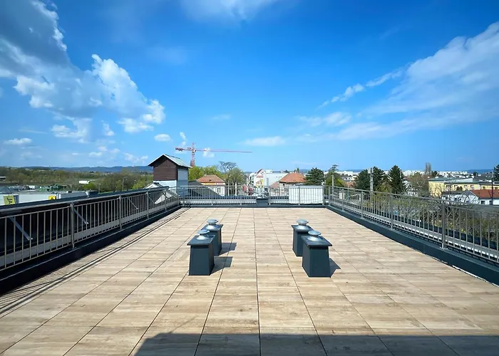 Pension Voesendorf Pensjonat